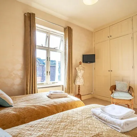 Blacksmiths Retreat * York